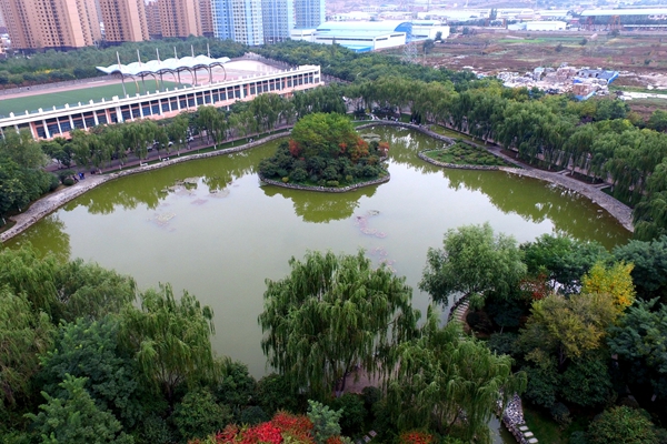 西校区宜海湖