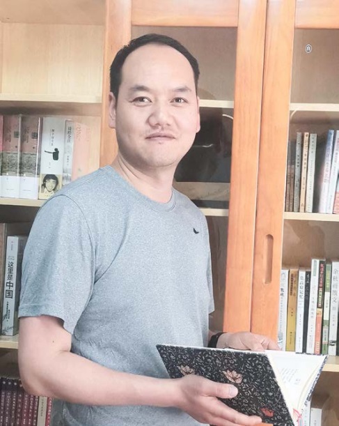 闫海龙