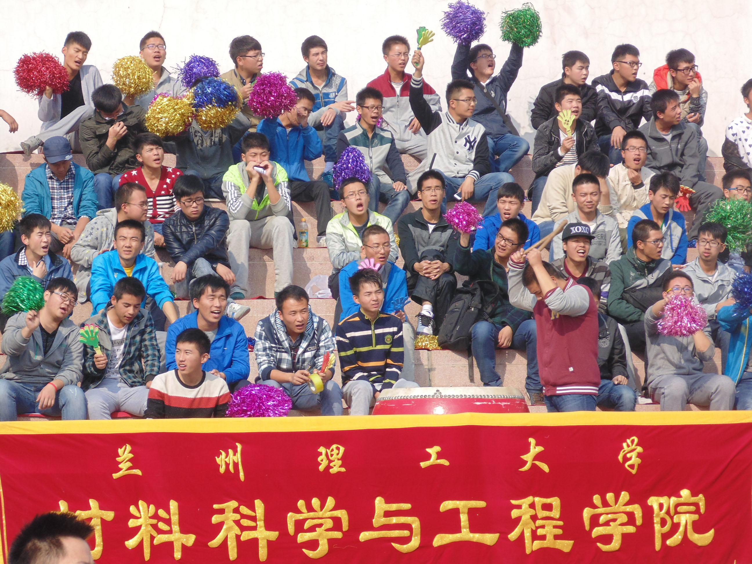材料学院新生运动会掠影